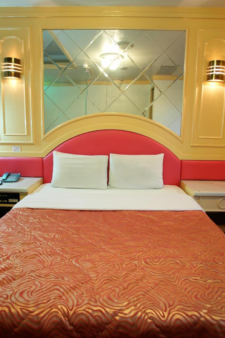 Rido Hotel Taichung Exterior foto